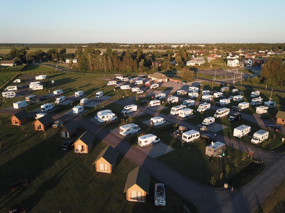 Saue Vanamoisa Caravan Park מראה חיצוני תמונה