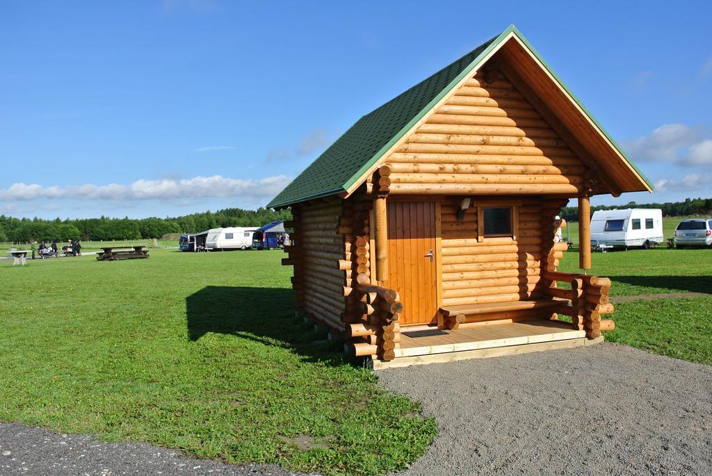 Saue Vanamoisa Caravan Park מראה חיצוני תמונה